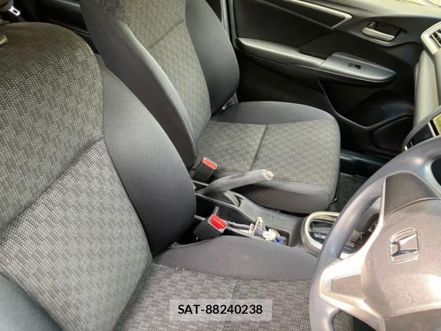 Honda FIT 2016-02 8659073-10