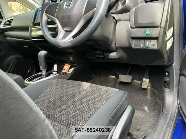 Honda FIT 2016-02 8659073-7