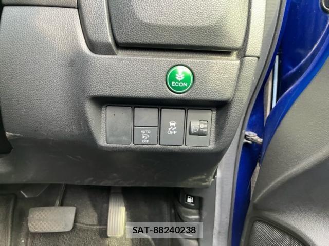 Honda FIT 2016-02 8659073-8