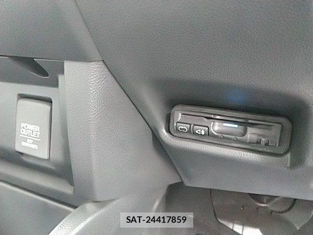 Honda FIT 2015-10 8659068-10