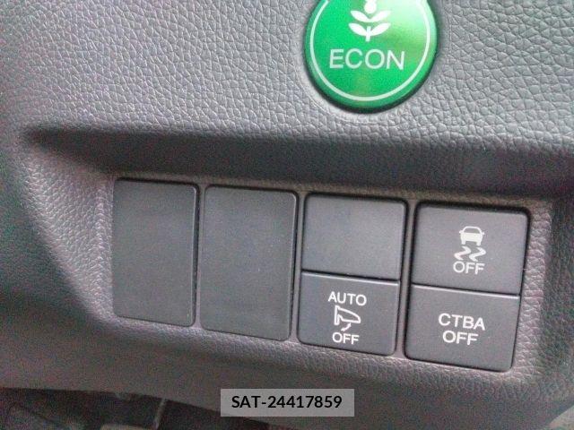 Honda FIT 2015-10 8659068-11