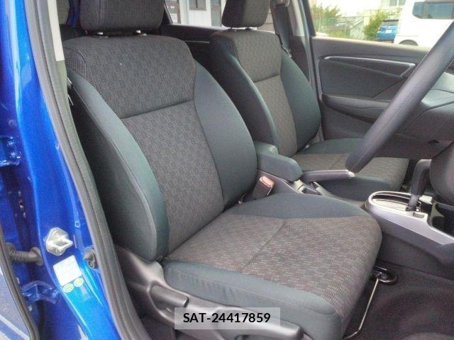 Honda FIT 2015-10 8659068-14