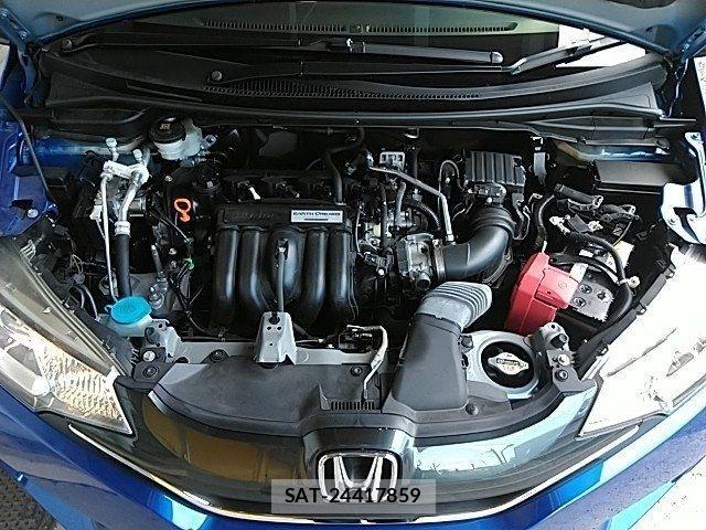 Honda FIT 2015-10 8659068-23