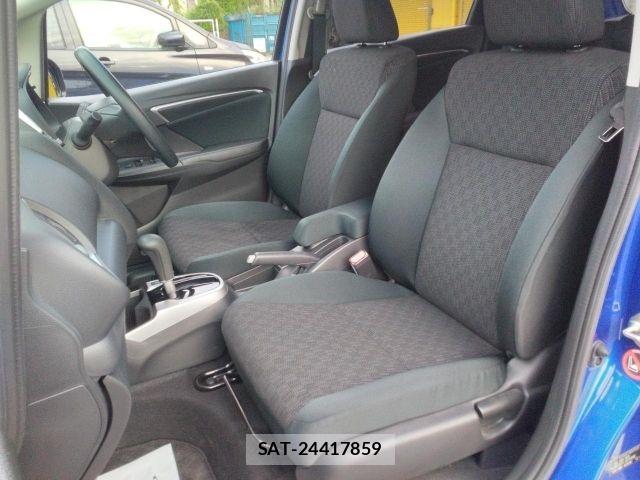 Honda FIT 2015-10 8659068-26