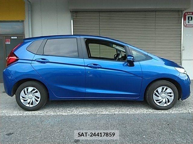 Honda FIT 2015-10 8659068-6