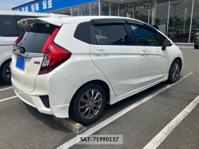 Honda FIT 2014-11 8659074-3