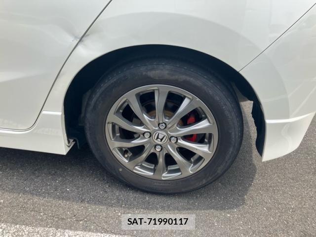 Honda FIT 2014-11 8659074-6