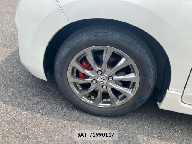 Honda FIT 2014-11 8659074-7