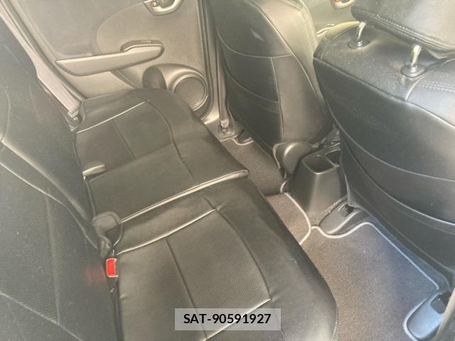 Honda FIT 2009-09 8666139-9