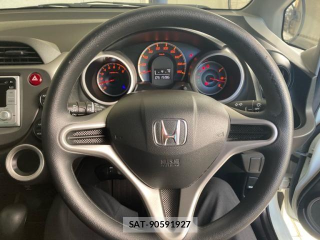 Honda FIT 2009-09 8666139-13
