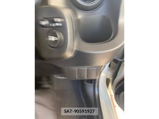 Honda FIT 2009-09 8666139-17