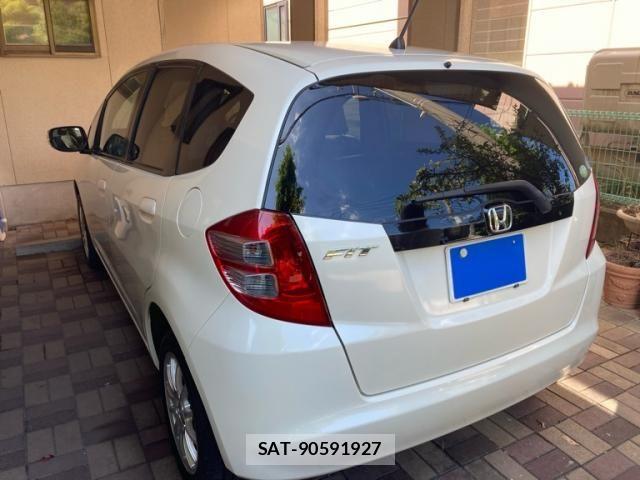 Honda FIT 2009-09 8666139-2