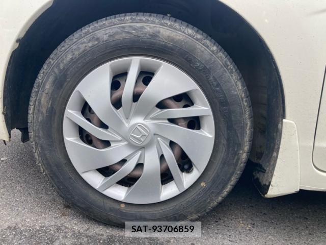Honda FIT 2013-10 8659072-10