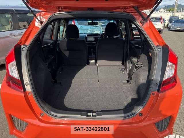 Honda FIT 2014-02 8659064-13