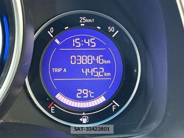 Honda FIT 2014-02 8659064-27