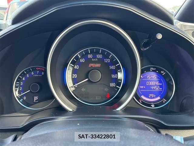 Honda FIT 2014-02 8659064-28