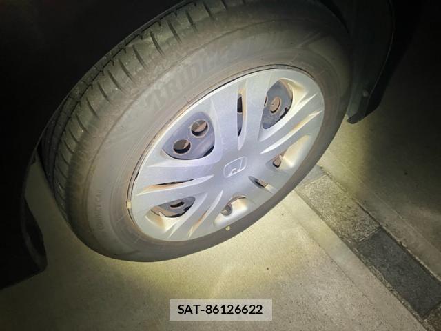 Honda FIT 2013-09 8659078-11