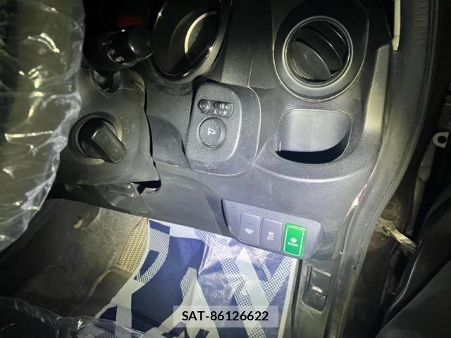 Honda FIT 2013-09 8659078-15