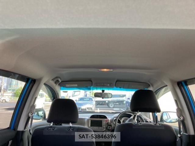 Honda FIT 2009-09 8666140-16