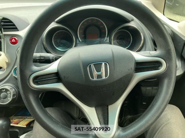 Honda FIT 2011-11 8659079-17