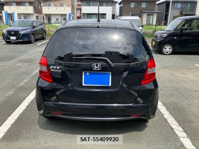 Honda FIT 2011-11 8659079-1