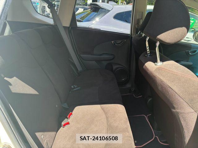 Honda FIT 2013-06 8659075-9