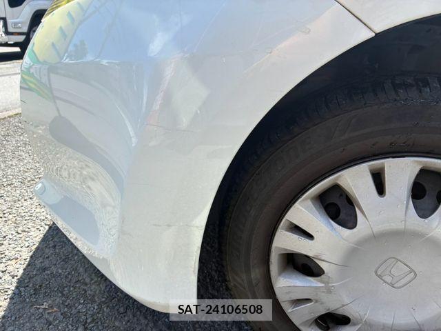 Honda FIT 2013-06 8659075-4
