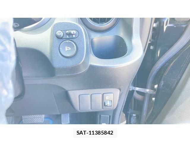 Honda FIT 2009-12 8659082-14