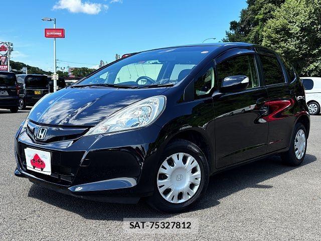 Honda FIT 2013-08 8666137-0