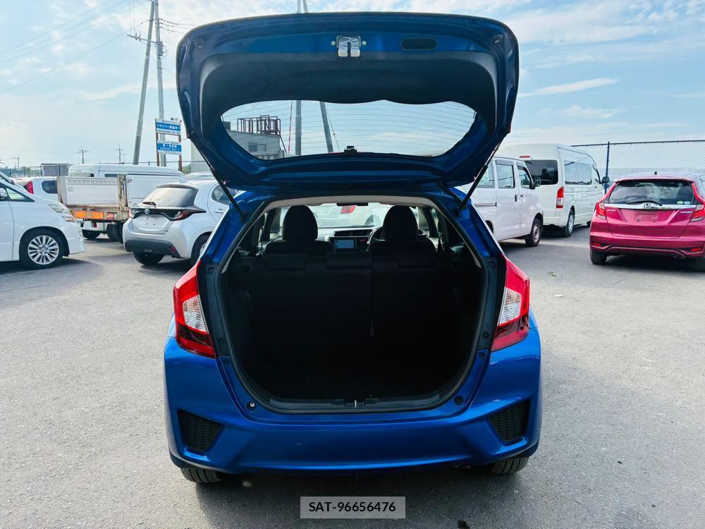 Honda FIT 2017-07 8526853-27