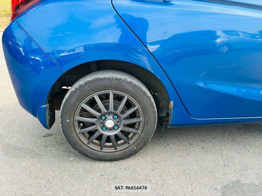 Honda FIT 2017-07 8526853-28