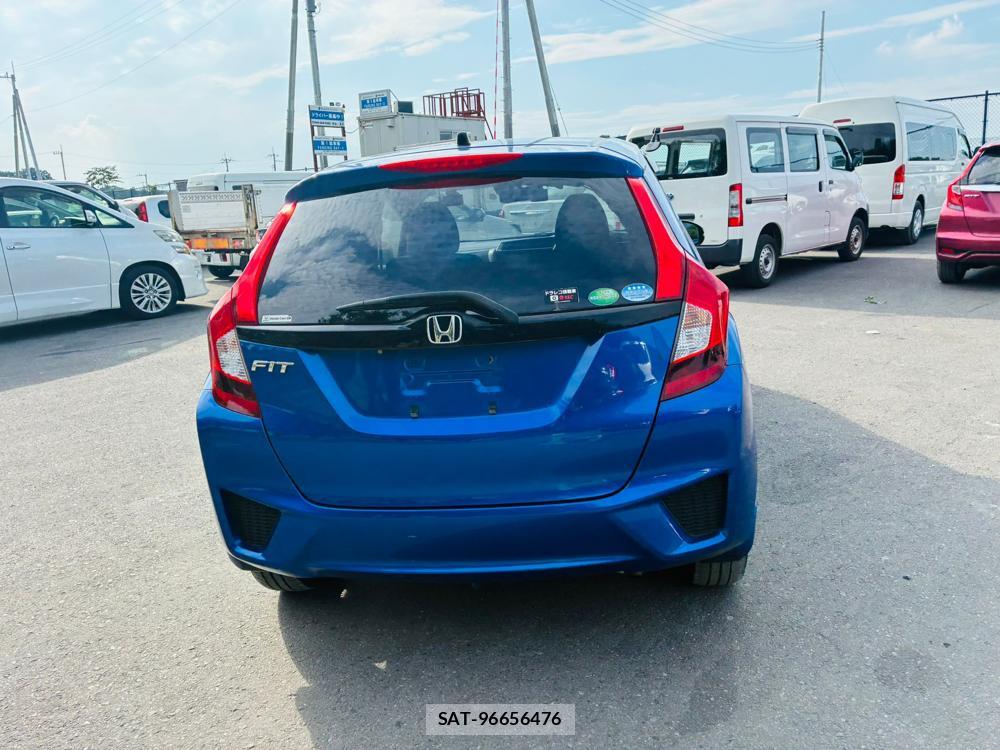 Honda FIT 2017-07 8526853-3