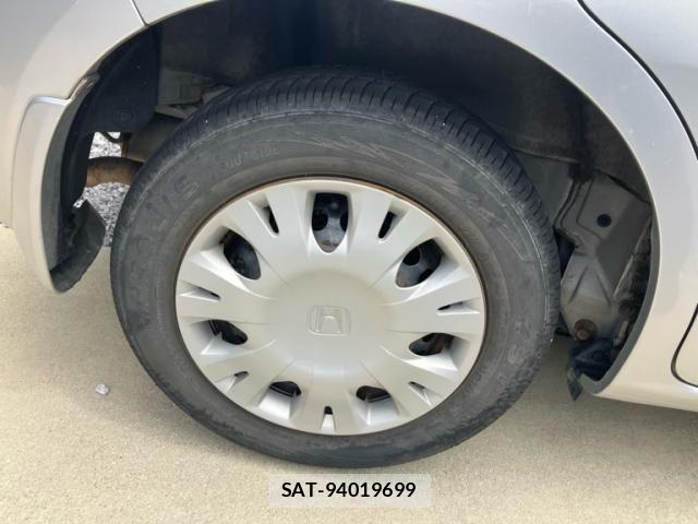 Honda FIT 2011-07 8685556-14