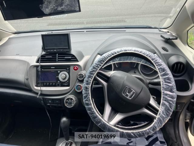 Honda FIT 2011-07 8685556-6
