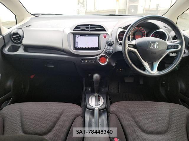 Honda FIT 2011-10 8685553-2