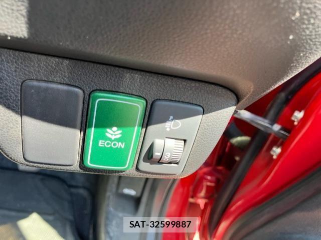 Honda FIT 2012-02 8685557-10