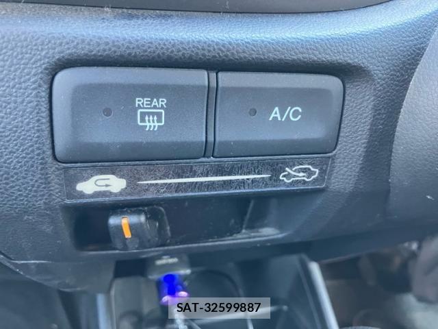 Honda FIT 2012-02 8685557-14