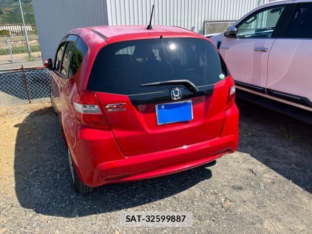 Honda FIT 2012-02 8685557-1