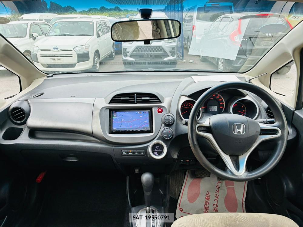 Honda FIT 2009-07 8451925-12