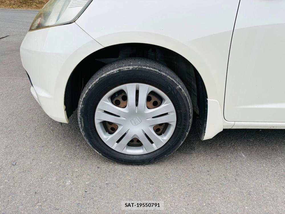 Honda FIT 2009-07 8451925-28