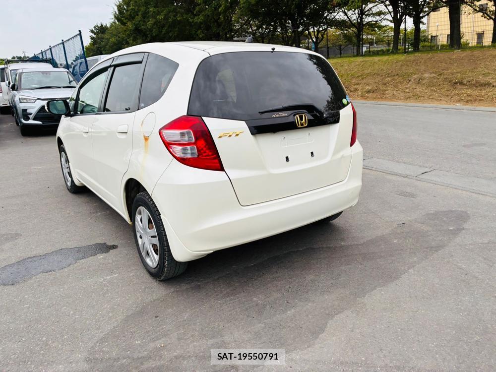 Honda FIT 2009-07 8451925-2