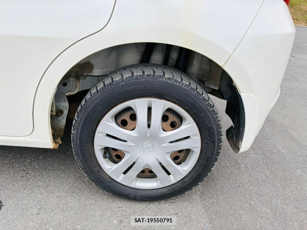 Honda FIT 2009-07 8451925-29