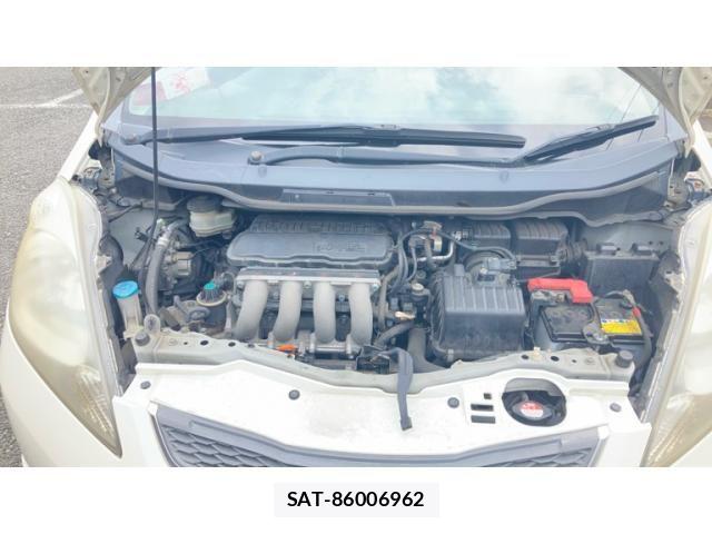 Honda FIT 2007-11 8742103-14
