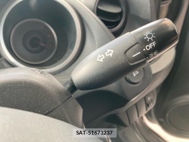 Honda FIT 2009-10 8742108-15