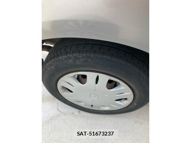 Honda FIT 2009-10 8742108-5