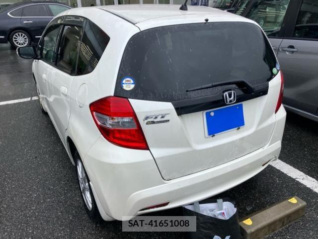 Honda FIT 2011-09 8742097-4