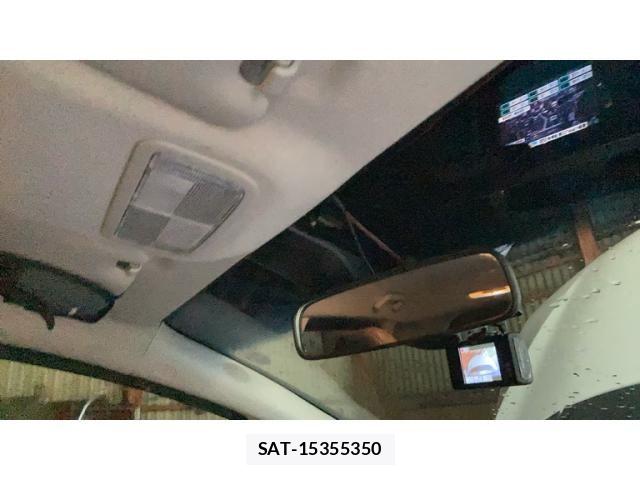 Honda FIT 2015-03 8742088-21