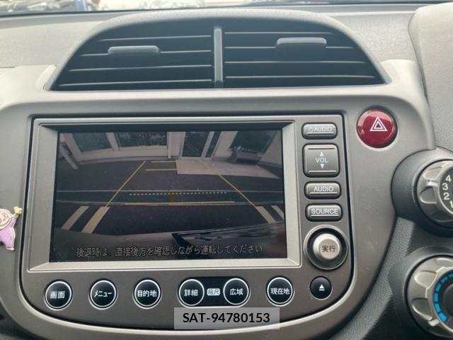 Honda FIT 2009-11 8742099-13