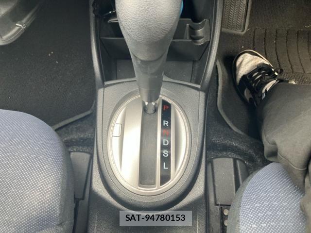Honda FIT 2009-11 8742099-15