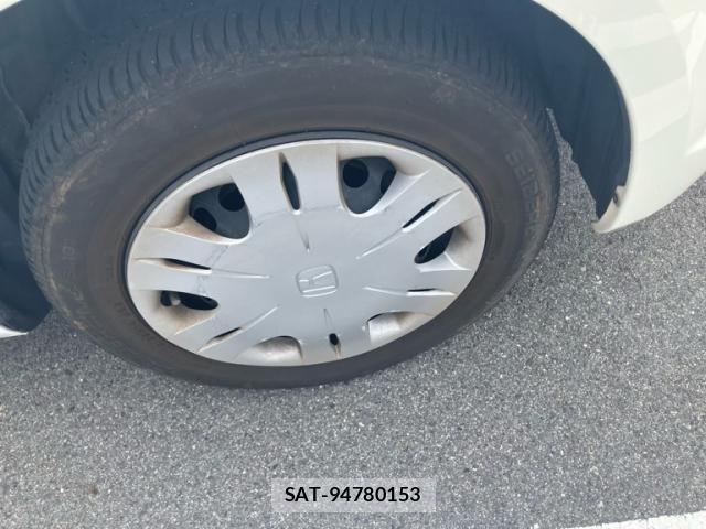Honda FIT 2009-11 8742099-2